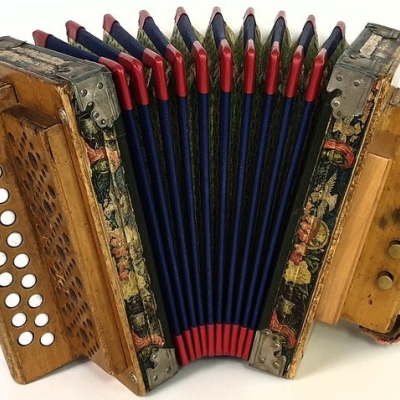 musiknotenumblättermaschine