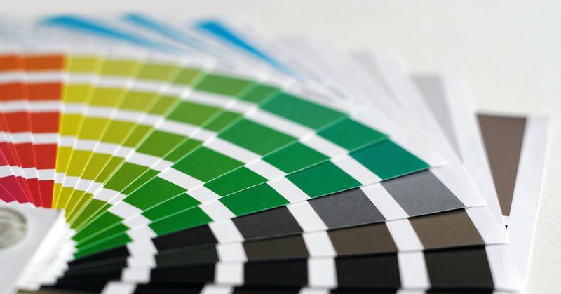 farbpalette und werte aus einem bild extrahieren