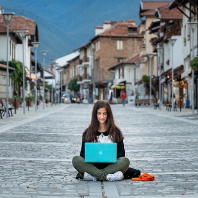 zum wochenende: nachruf an die digital natives